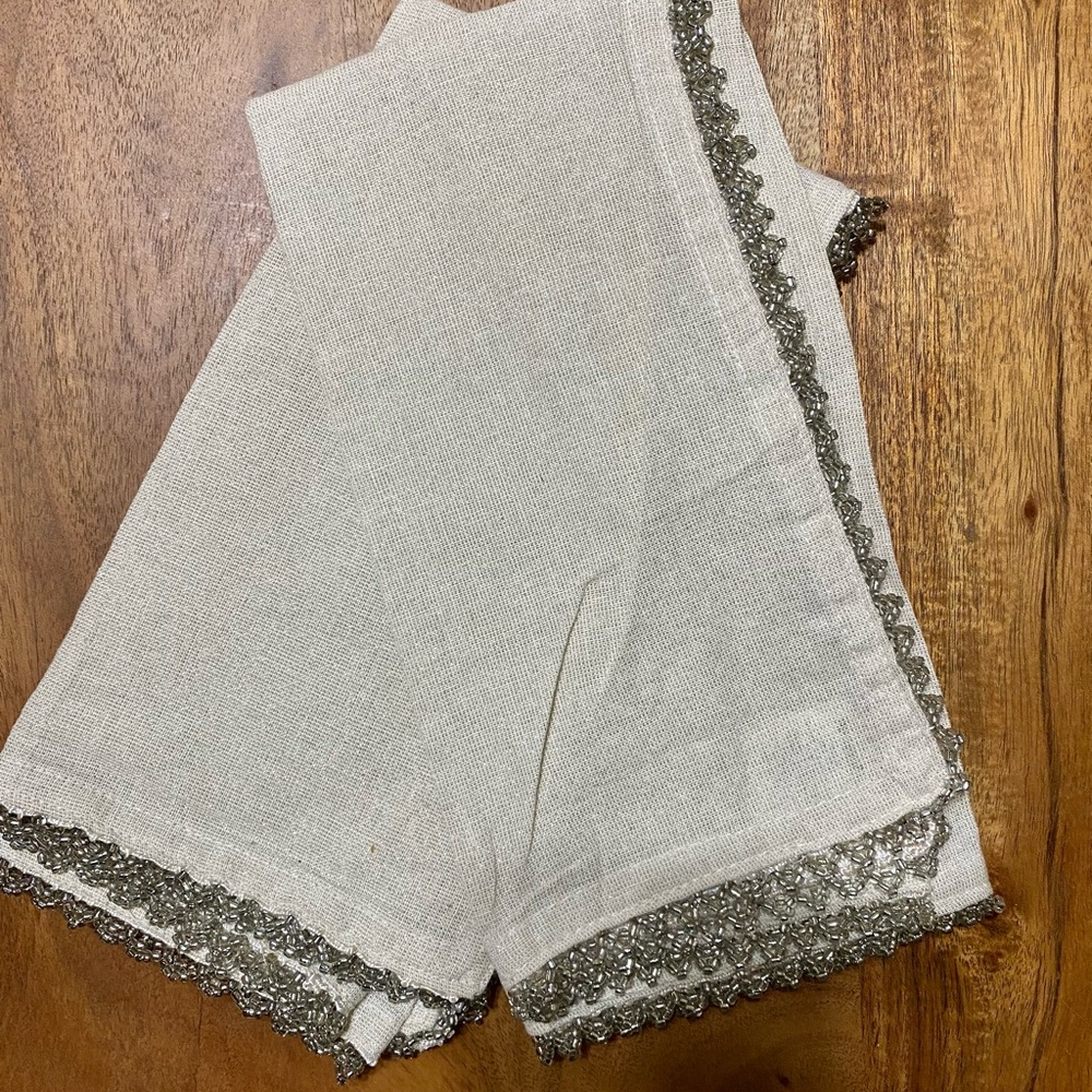 Cloth napkins beaded cream colored